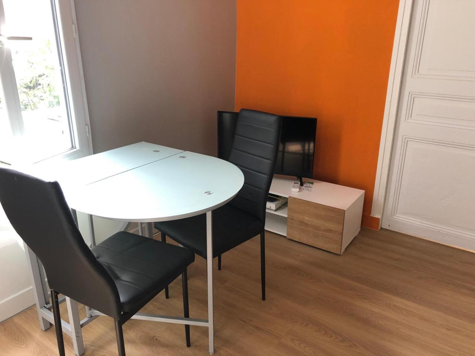 Appartements Saint Gratien 3 Min A Pied Transport Tour Eiffel Εξωτερικό φωτογραφία